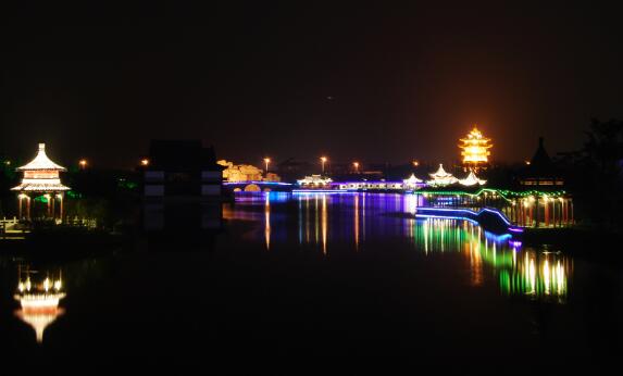 愚池公園